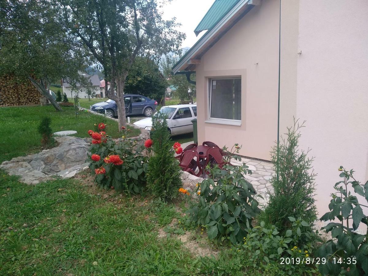 Apartments & Rooms Bojic 科拉欣 外观 照片
