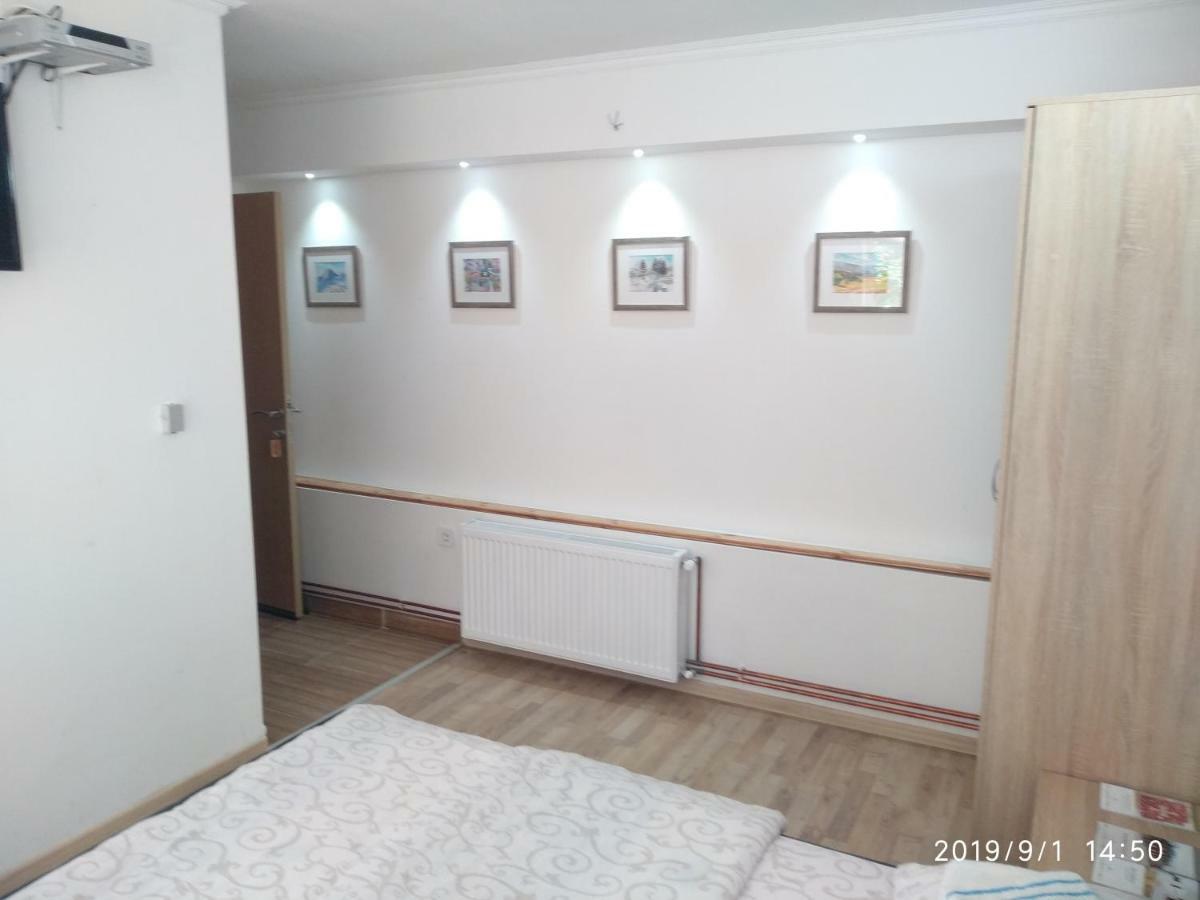 Apartments & Rooms Bojic 科拉欣 外观 照片